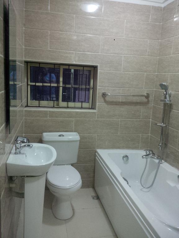 איקג'ה Haute Aparthotel חדר תמונה